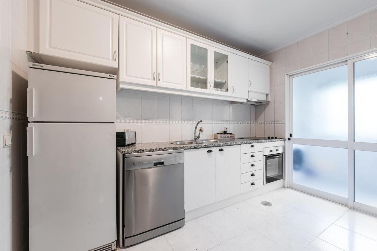 Guestready - Back To Deep Cobalt Apartment บีลาโนวาเดกายา ภายนอก รูปภาพ