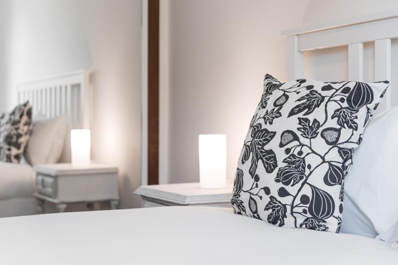 Guestready - Back To Deep Cobalt Apartment บีลาโนวาเดกายา ภายนอก รูปภาพ